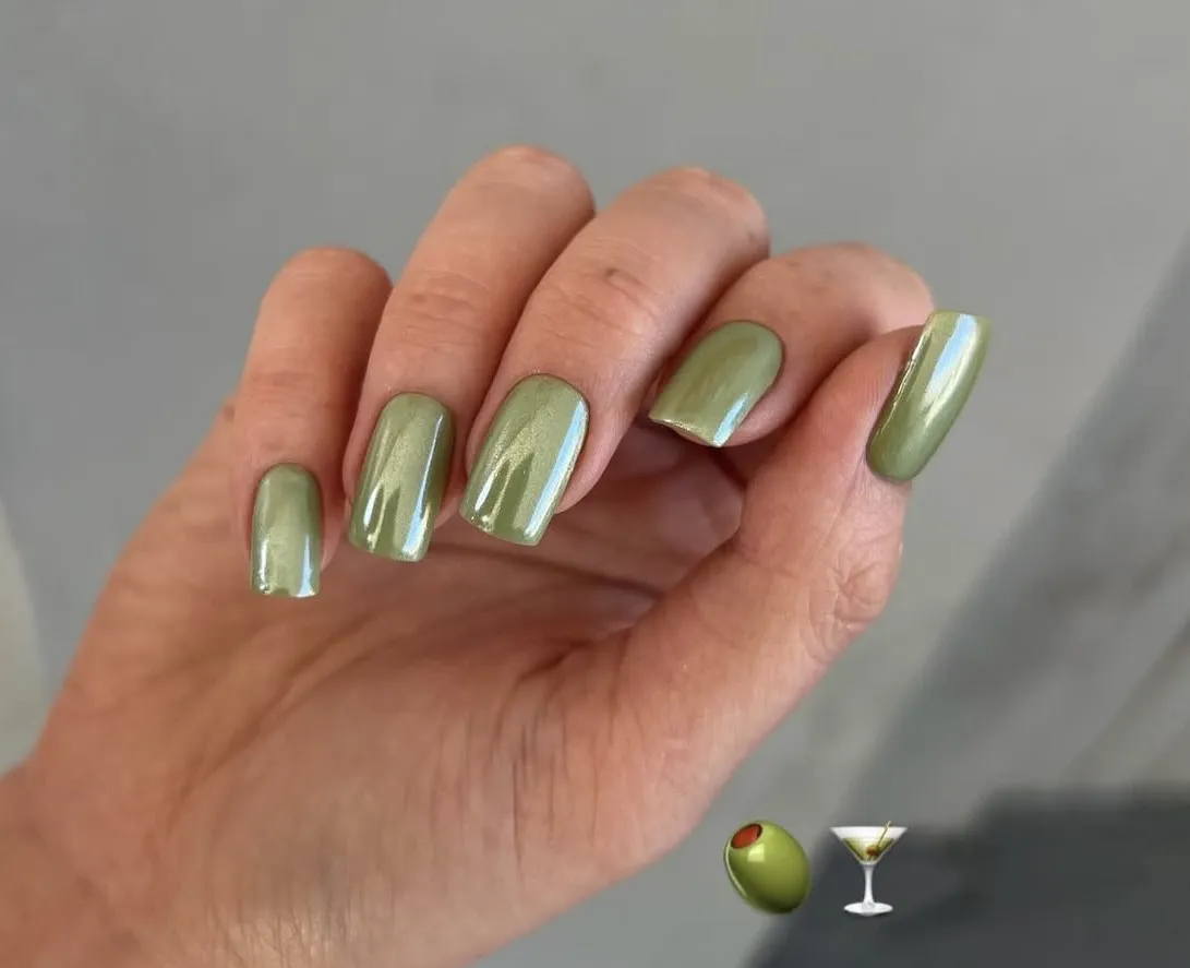 Olive — nail art by Nails Aura